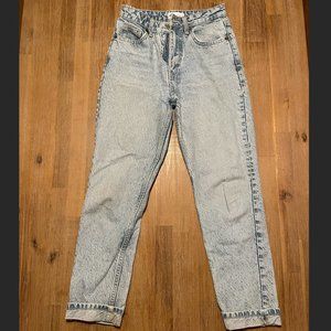 Zara 90's Mom Fit Light Blue Jeans